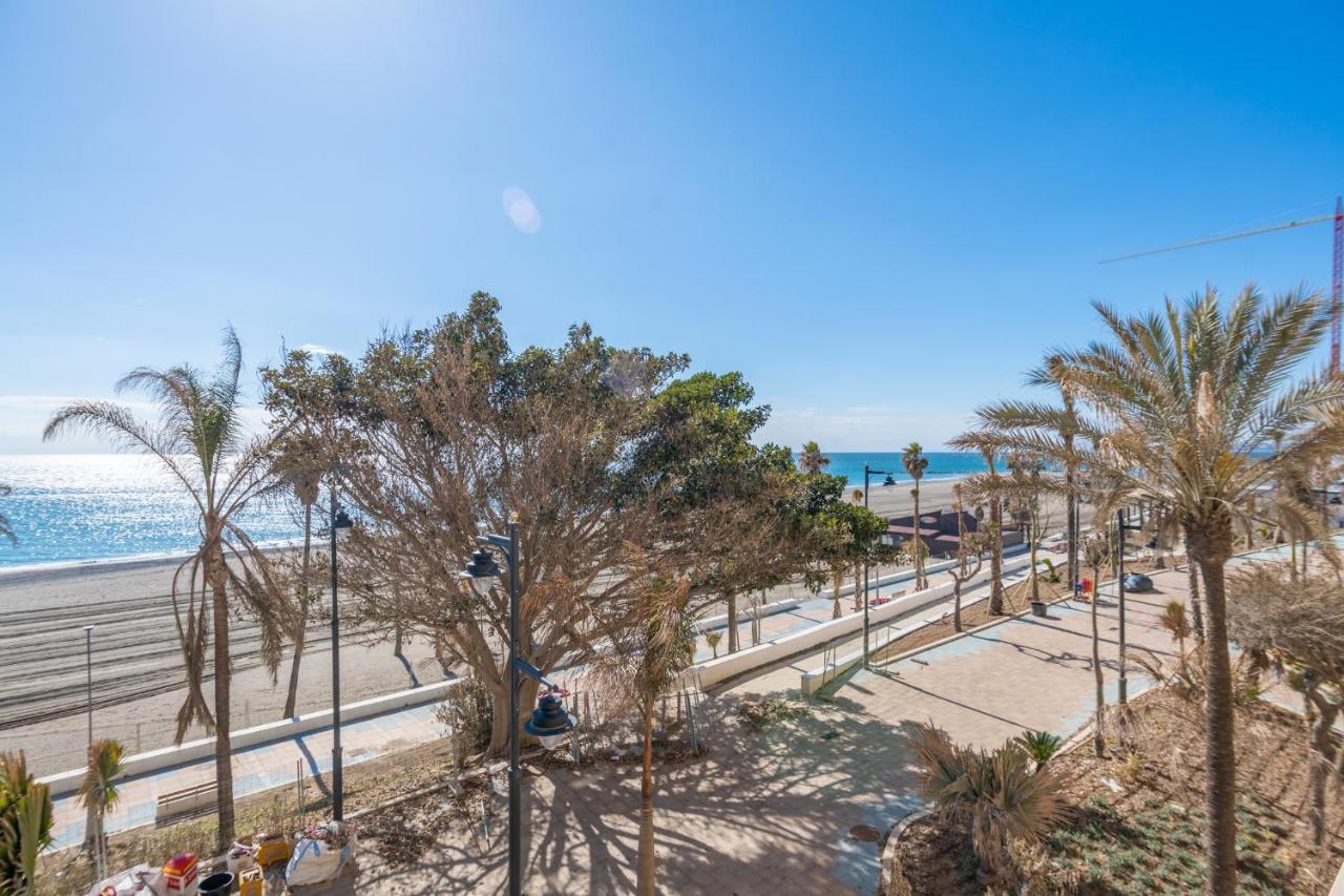 Apartamento Familiar Vistas Al Mar By Rent Me Estepona Eksteriør billede
