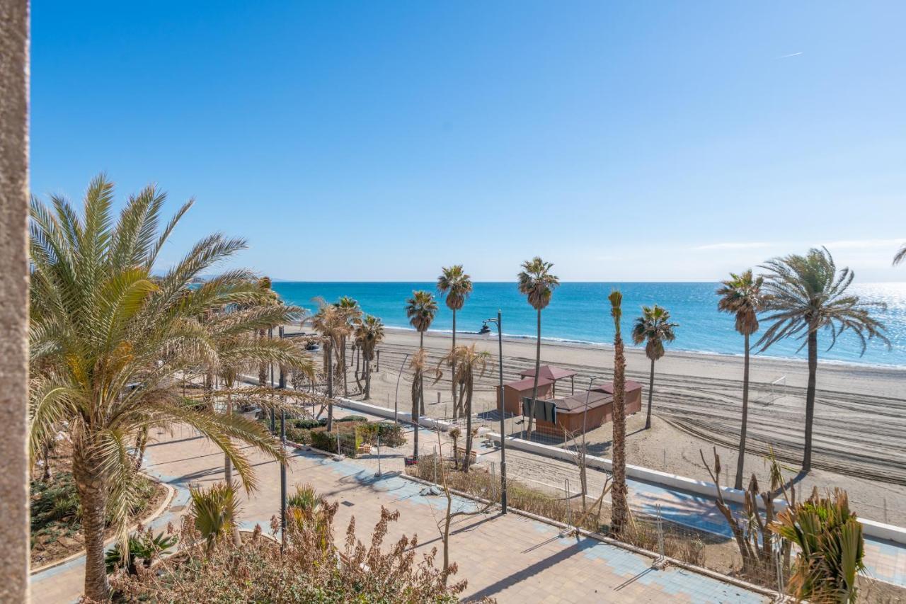 Apartamento Familiar Vistas Al Mar By Rent Me Estepona Eksteriør billede