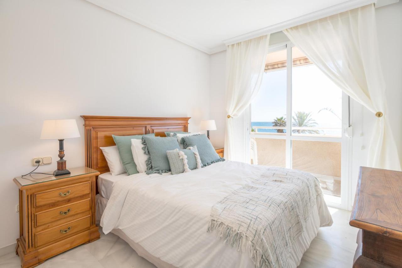 Apartamento Familiar Vistas Al Mar By Rent Me Estepona Eksteriør billede